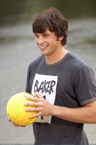 Tom Welling : TI4U_u1140453111.jpg