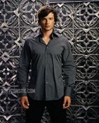 Tom Welling : TI4U_u1144853999.jpg