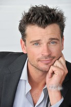 Tom Welling : tom-welling-1378967393.jpg