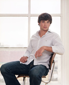 Tom Welling : tom-welling-1406144417.jpg