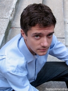 Topher Grace : TI4U_u1135919544.jpg