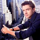 Topher Grace : TI4U_u1136663723.jpg