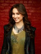 Troian Bellisario : troian-bellisario-1353045291.jpg