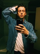 Troye Sivan : troye-sivan-1442430001.jpg