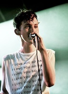 Troye Sivan : troye-sivan-1448201521.jpg