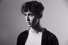 Troye Sivan : troye-sivan-1452808441.jpg