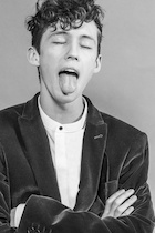 Troye Sivan : troye-sivan-1461004561.jpg