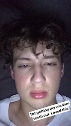 Troye Sivan : troye-sivan-1501011362.jpg