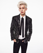 Troye Sivan : troye-sivan-1529516401.jpg