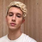 Troye Sivan : troye-sivan-1537578601.jpg