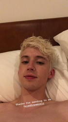 Troye Sivan : troye-sivan-1541714642.jpg