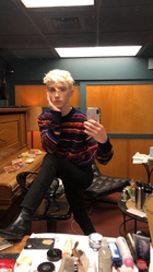 Troye Sivan : troye-sivan-1542263521.jpg