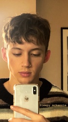 Troye Sivan : troye-sivan-1551648721.jpg