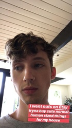 Troye Sivan : troye-sivan-1560975662.jpg