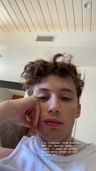 Troye Sivan : troye-sivan-1570431781.jpg