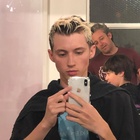 Troye Sivan : troye-sivan-1573695181.jpg