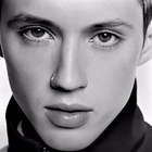 Troye Sivan : troye-sivan-1589432222.jpg