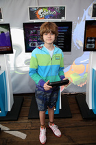 Ty Simpkins : ty-simpkins-1431788717.jpg