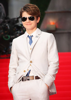 Ty Simpkins : ty-simpkins-1437236517.jpg