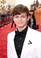 Ty Simpkins : ty-simpkins-1470935881.jpg