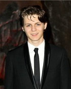 Ty Simpkins : ty-simpkins-1547956802.jpg