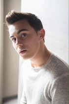 Tyler Alvarez : tyler-alvarez-1421943540.jpg