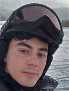 Tyler Alvarez : tyler-alvarez-1643675133.jpg