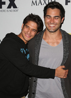 Tyler Hoechlin : TI4U1616957915.jpg