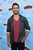 Tyler Hoechlin : tyler-hoechlin-1425930173.jpg