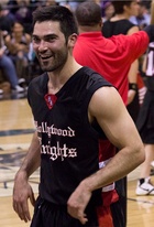 Tyler Hoechlin : tyler-hoechlin-1425932818.jpg