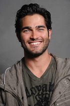 Tyler Hoechlin : tyler-hoechlin-1468370415.jpg