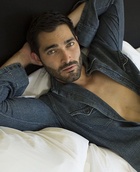 Tyler Hoechlin : tyler-hoechlin-1616434595.jpg