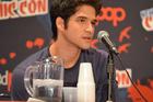 Tyler Posey : tyler-posey-1358032750.jpg