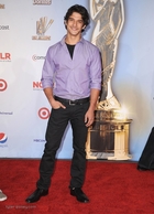 Tyler Posey : tyler-posey-1371244628.jpg