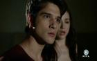 Tyler Posey : tyler-posey-1383690816.jpg