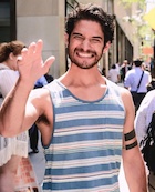 Tyler Posey : tyler-posey-1472596860.jpg