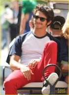 Tyler Posey : tyler-posey-1474092125.jpg