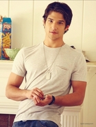 Tyler Posey : tyler_posey_1308852897.jpg