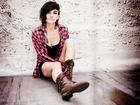 Valerie Poxleitner : valerie-poxleitner-1336092313.jpg