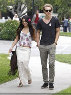 Vanessa Anne Hudgens : TI4U1399307995.jpg