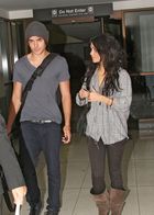 Vanessa Anne Hudgens : TI4U1401552488.jpg