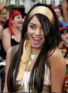 Vanessa Anne Hudgens : TI4U_u1151618668.jpg