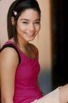 Vanessa Anne Hudgens : TI4U_u1152110558.jpg