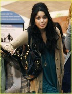 Vanessa Anne Hudgens : TI4U_u1220697560.jpg