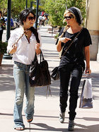 Vanessa Anne Hudgens : TI4U_u1258577186.jpg