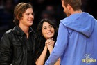 Vanessa Anne Hudgens : TI4U_u1268343072.jpg