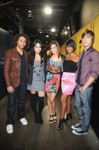 Vanessa Anne Hudgens : TI4U_u1270331685.jpg