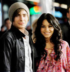 Vanessa Anne Hudgens : TI4U_u1273538489.jpg