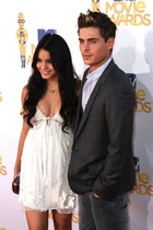 Vanessa Anne Hudgens : TI4U_u1300505662.jpg