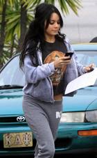 Vanessa Anne Hudgens : vanessa-anne-hudgens-1325106077.jpg